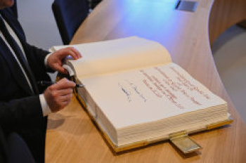 Türkischer Botschafter Ahmet Başar Şen